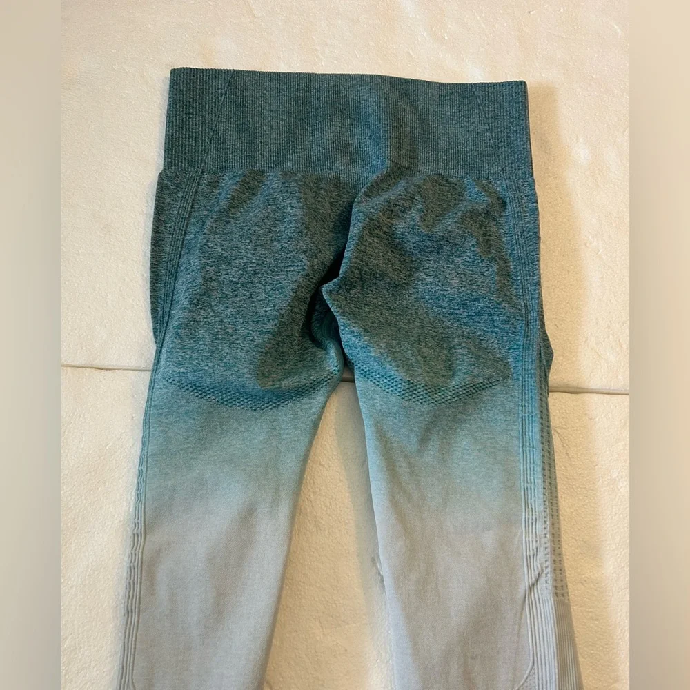 Gymshark teal white ombré seamless workout leggings sweat wicking high rise - Picture 9 of 12